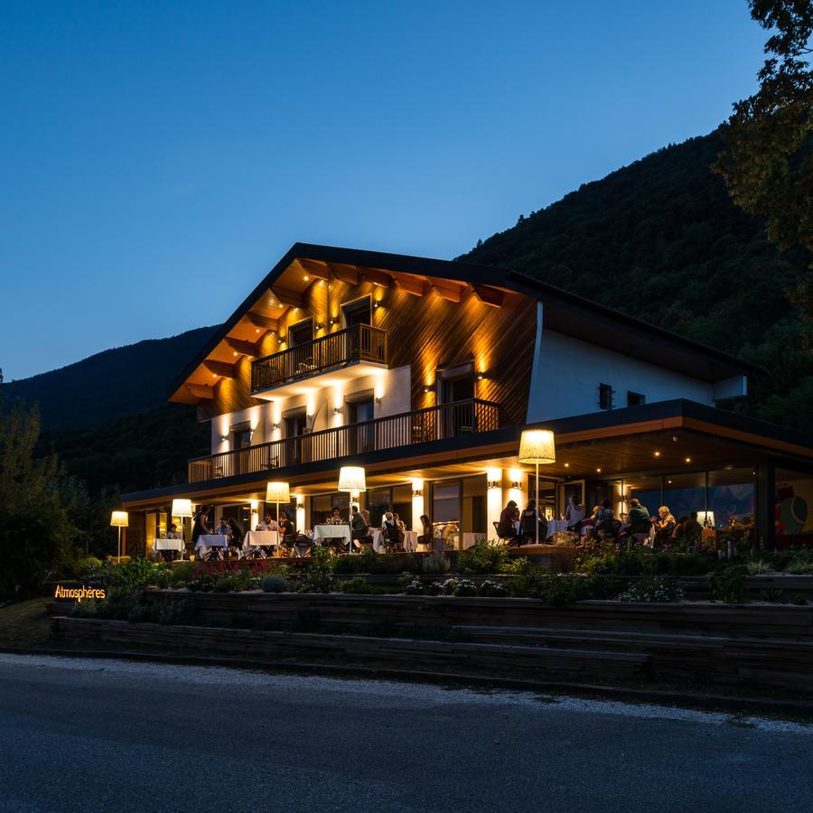 Atmospheres Hotel 2*